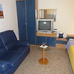 Cozy And Pavicini Konukevi 3*