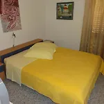 Konukevi Cozy And Pavicini 3*
