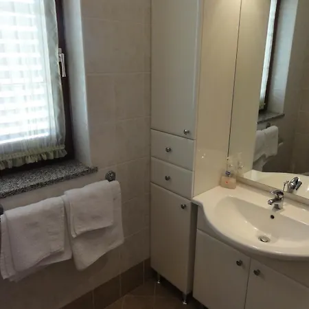 Cozy Apartments&rooms Pavićini Segotici