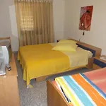 Cozy And Pavicini Segotici