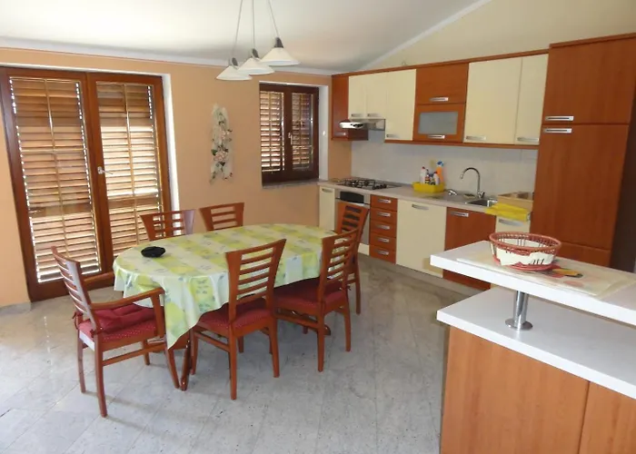 Cozy And Pavicini 3*